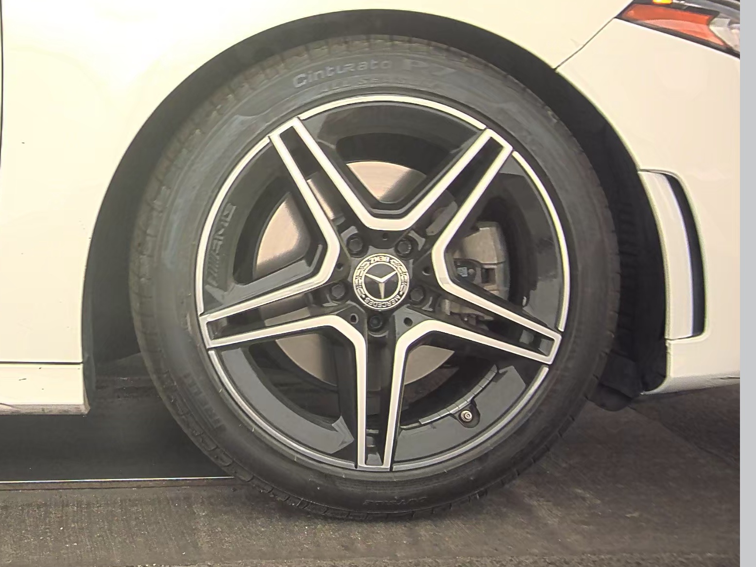 2021 Mercedes-Benz A-Class A 220 FWD