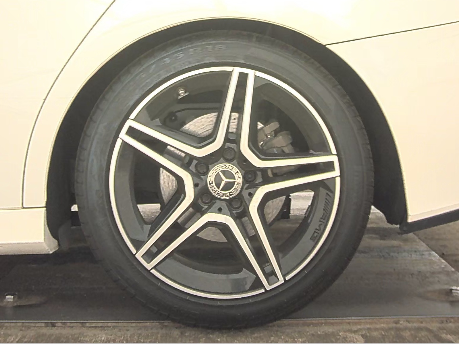 2021 Mercedes-Benz A-Class A 220 FWD