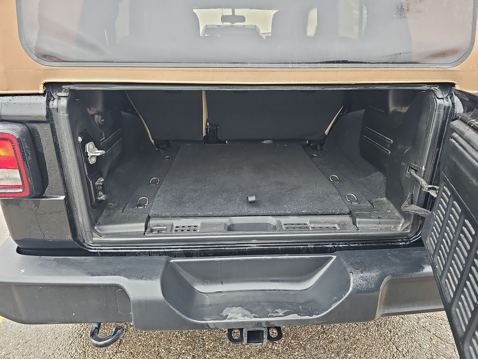 2020 Jeep Wrangler Unlimited Sport Black and Tan Edition AWD