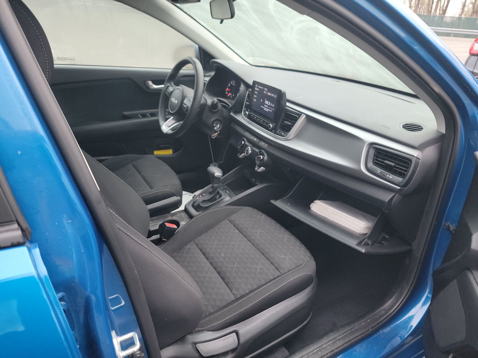 2022 Kia Rio S FWD