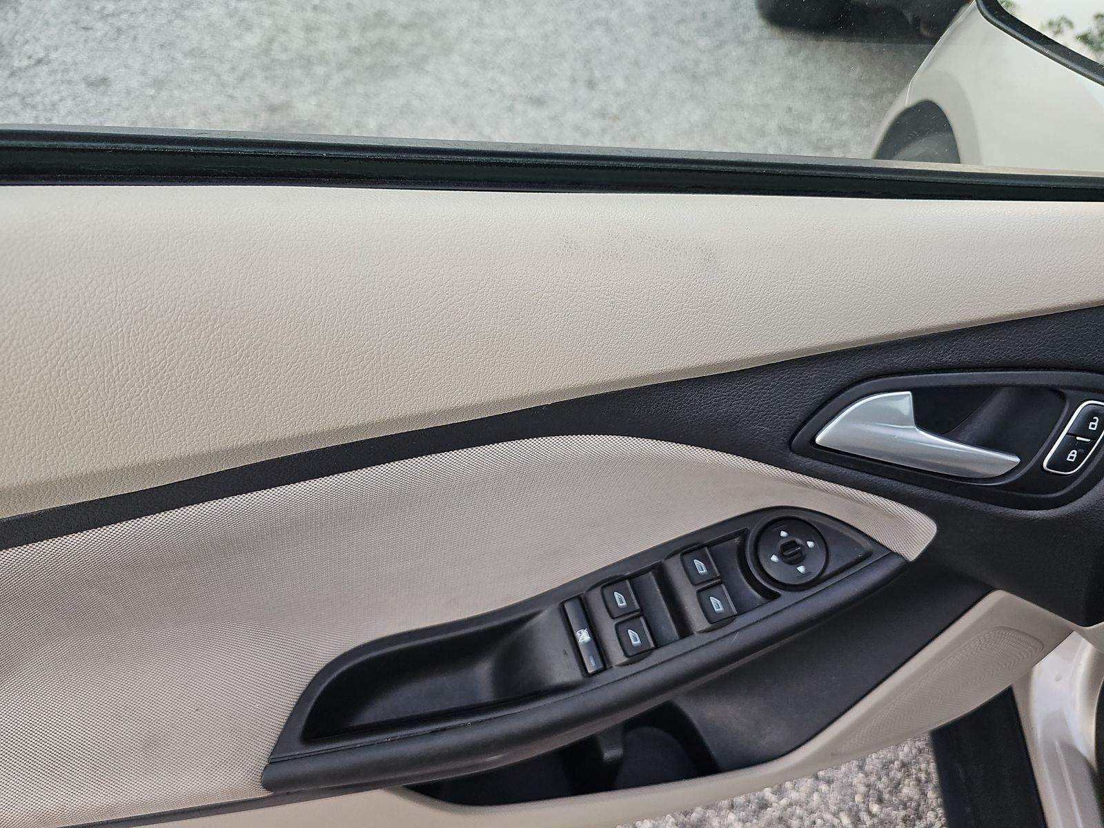 2018 Ford Focus SE FWD