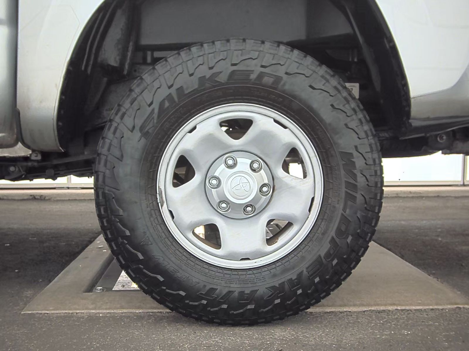 2022 Toyota Tacoma SR5 RWD