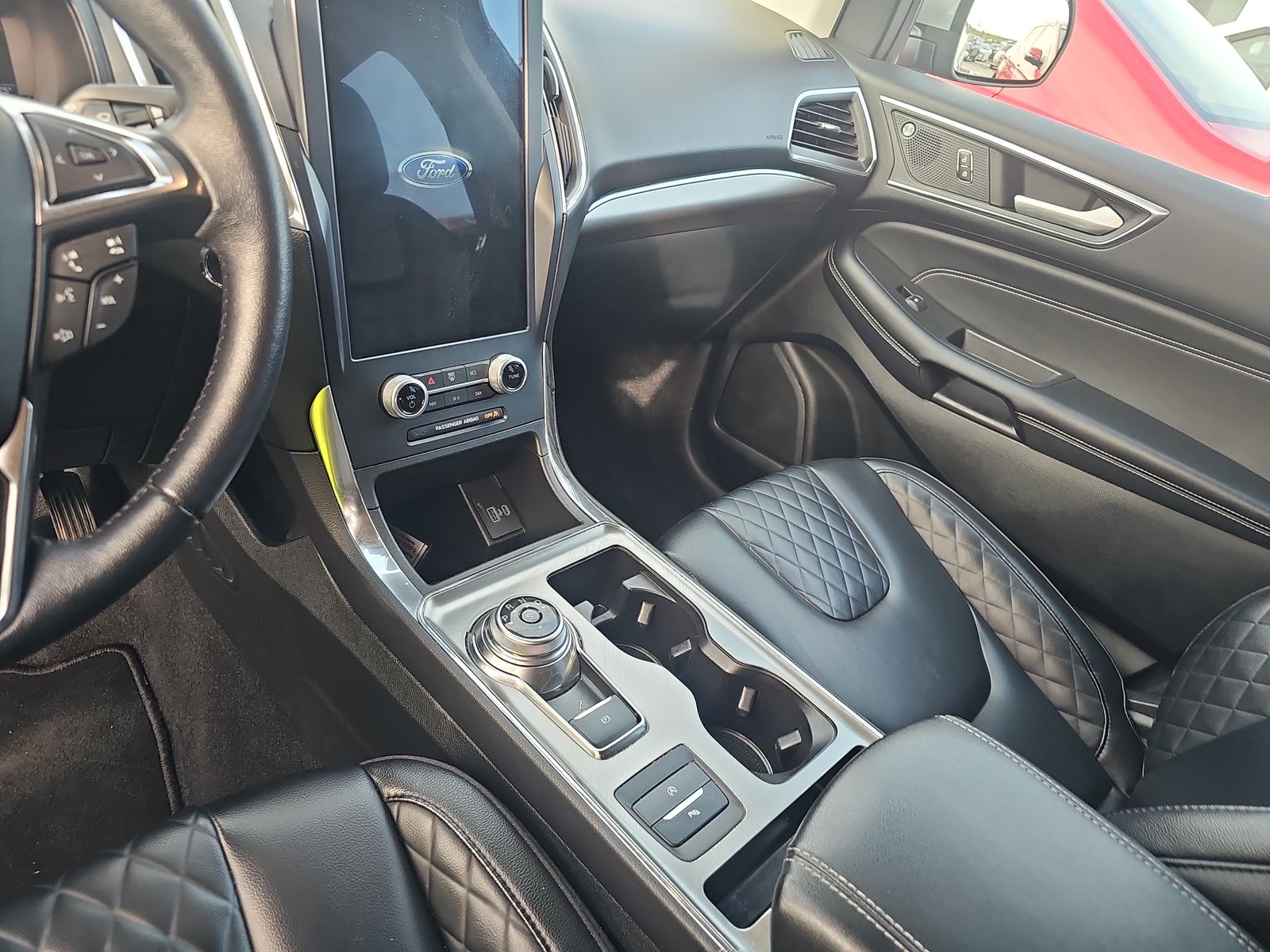 2023 Ford Edge Titanium AWD