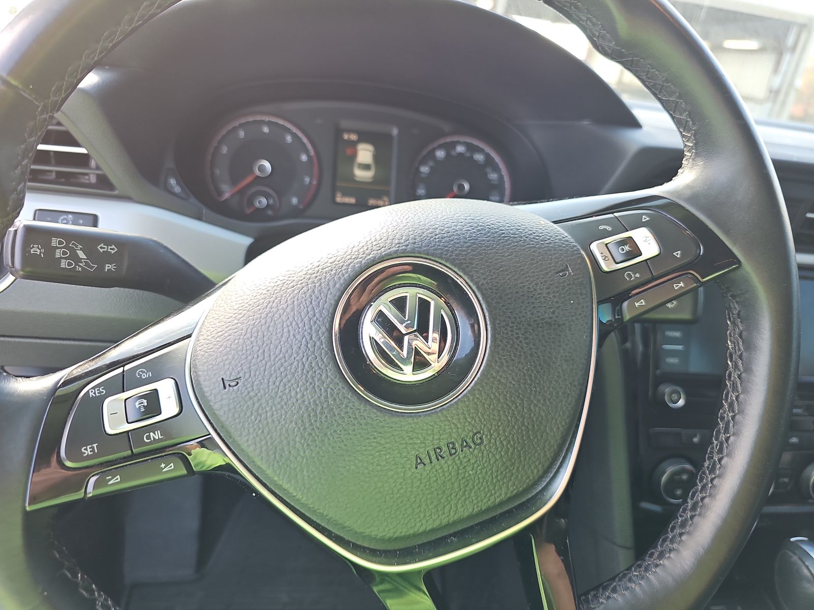 2020 Volkswagen Passat 2.0T SE FWD