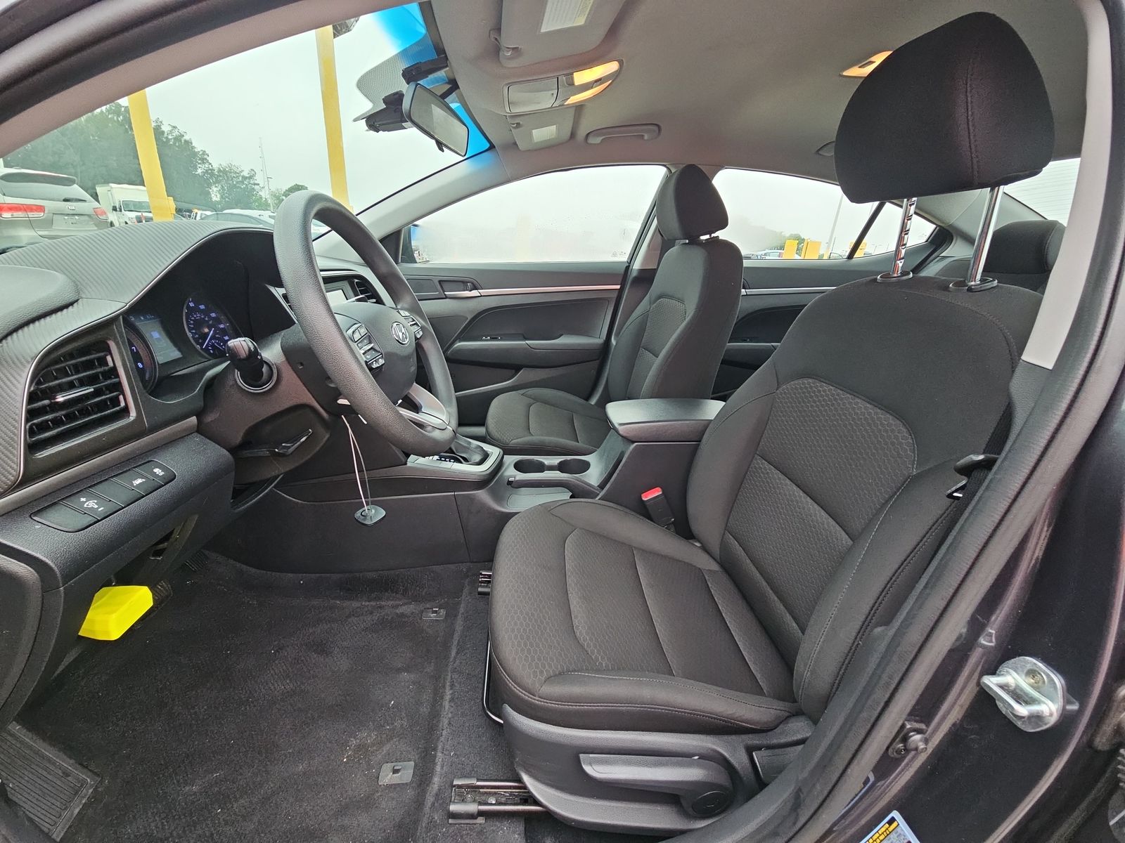 2020 Hyundai Elantra SE FWD