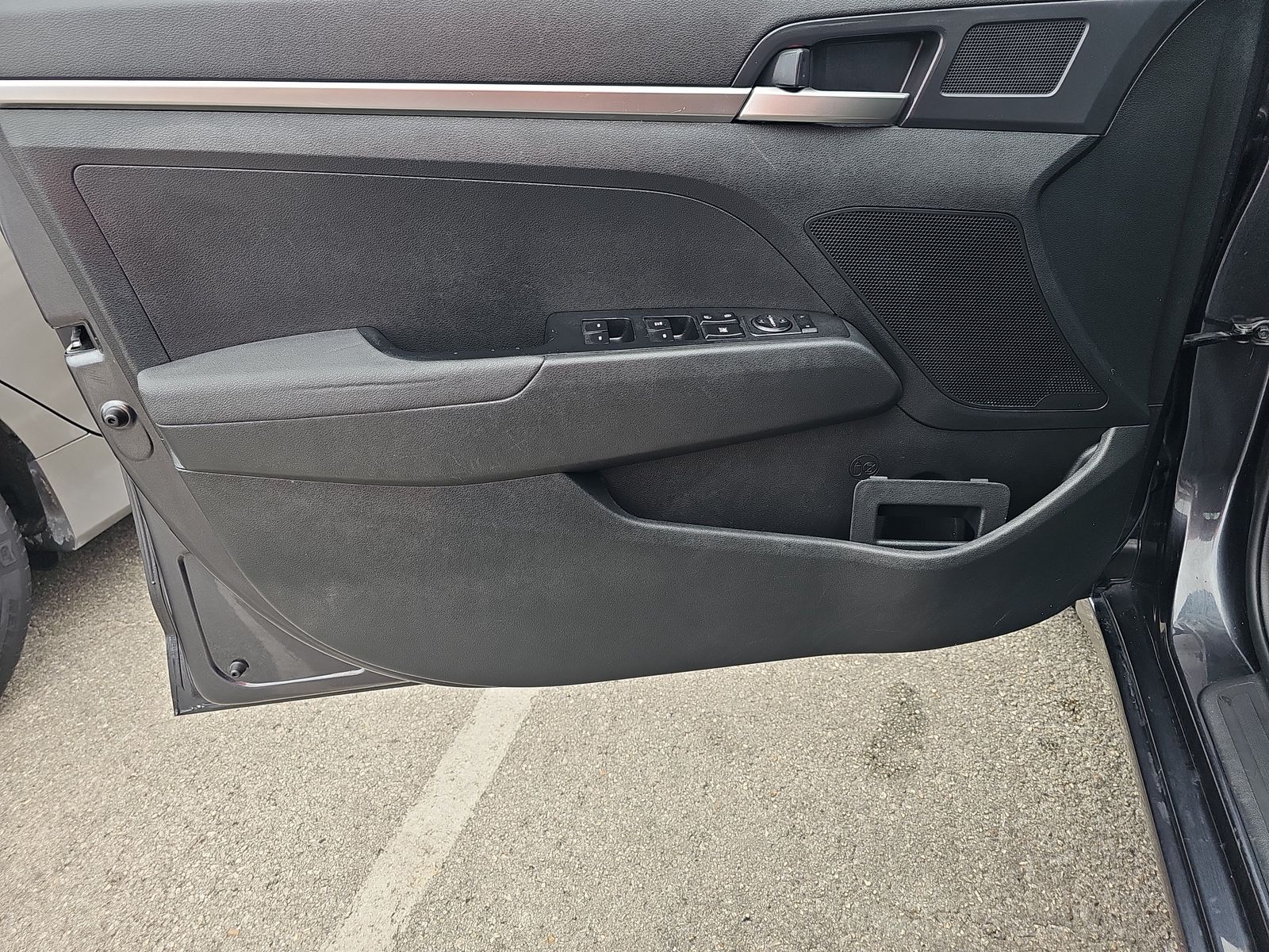 2020 Hyundai Elantra SE FWD