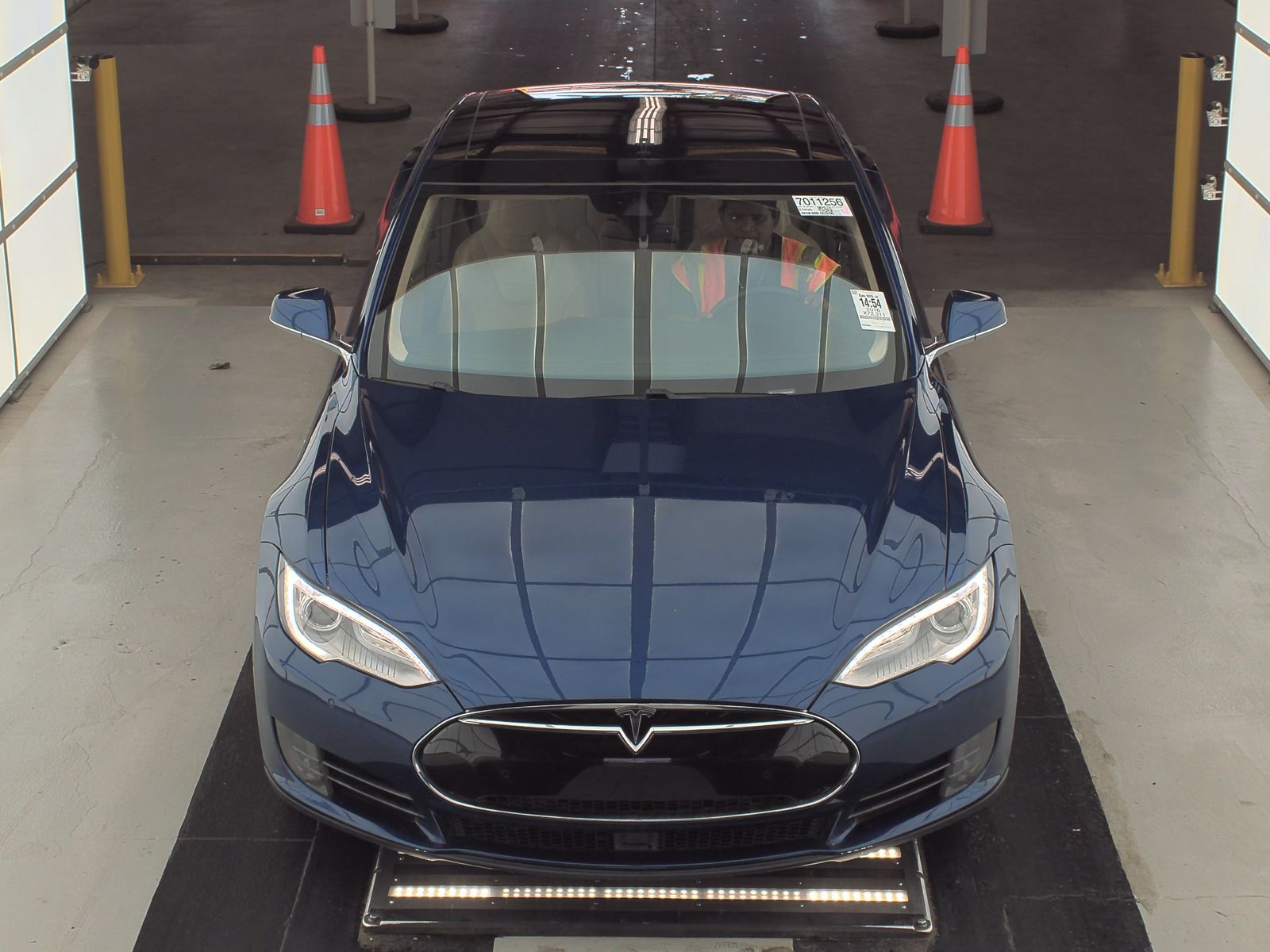 2016 Tesla Model S 70D AWD