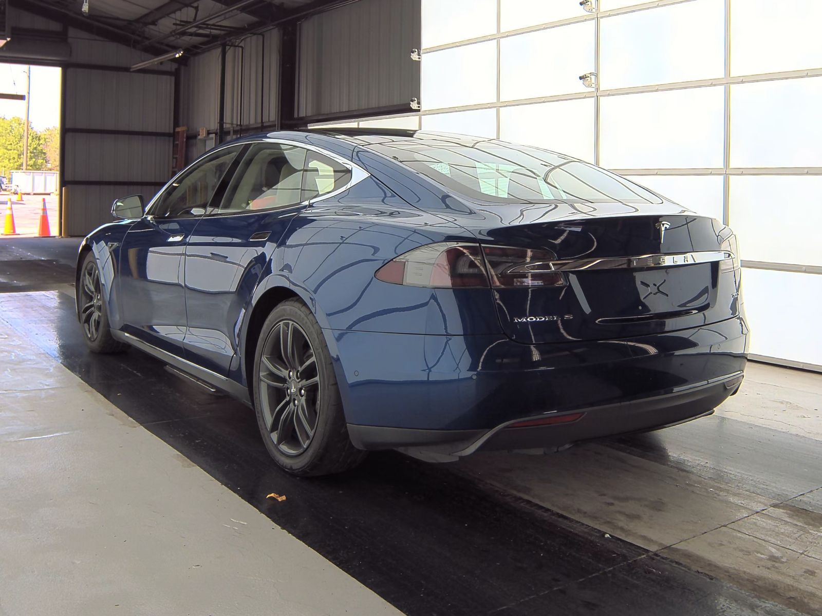 2016 Tesla Model S 70D AWD