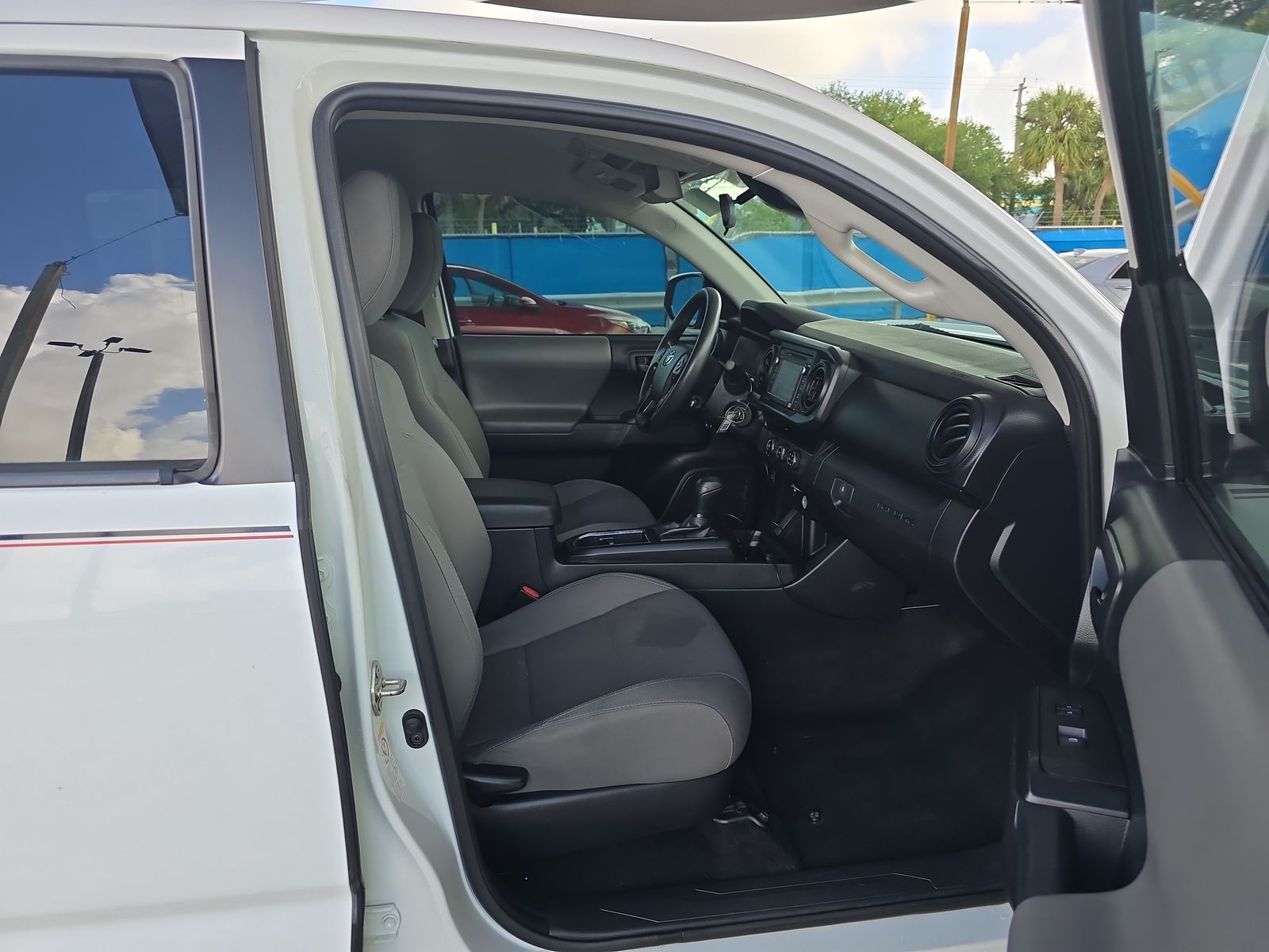 2018 Toyota Tacoma SR RWD