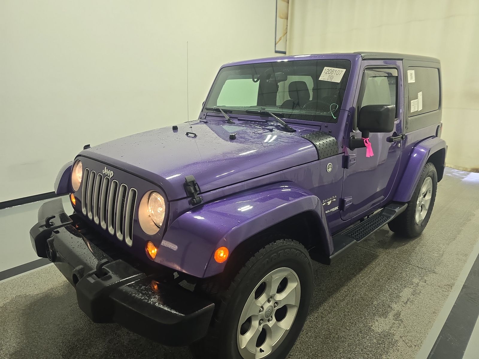 High-quality used cars Jeep Wrangler JK. Only Clean Title!