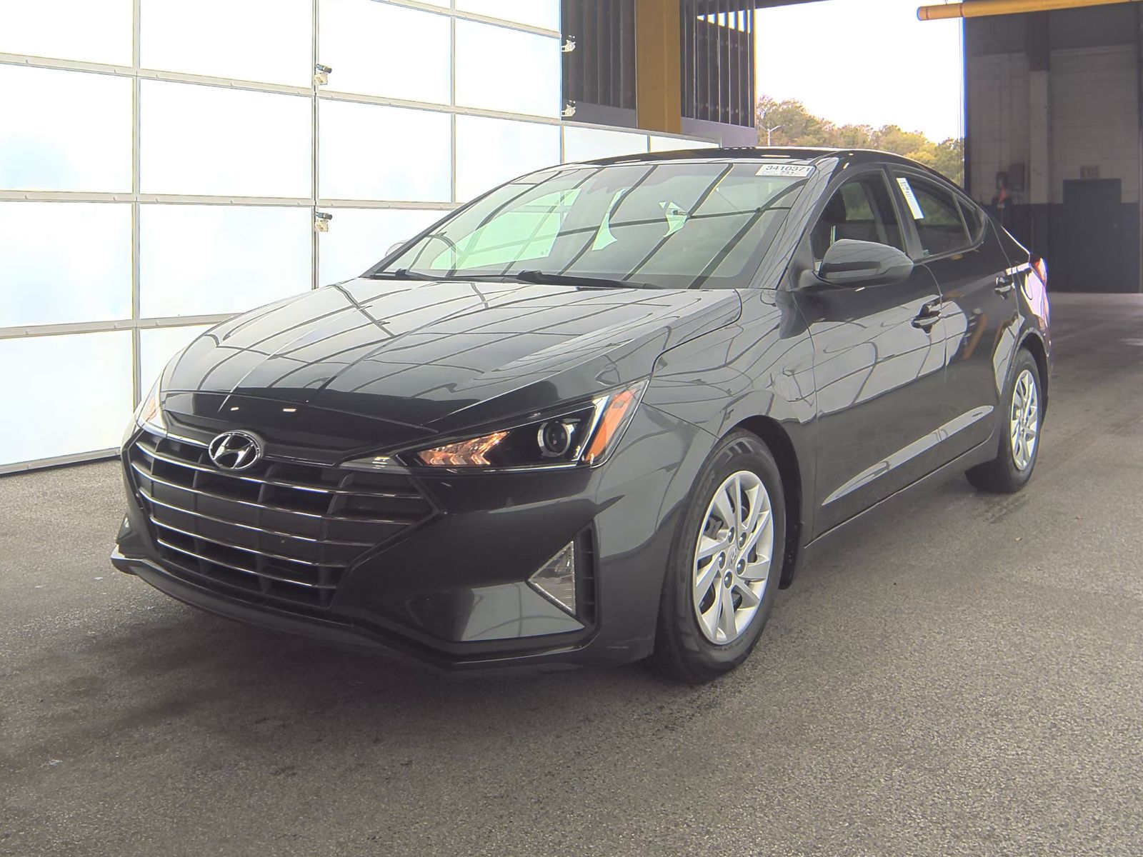 2020 Hyundai Elantra SE FWD