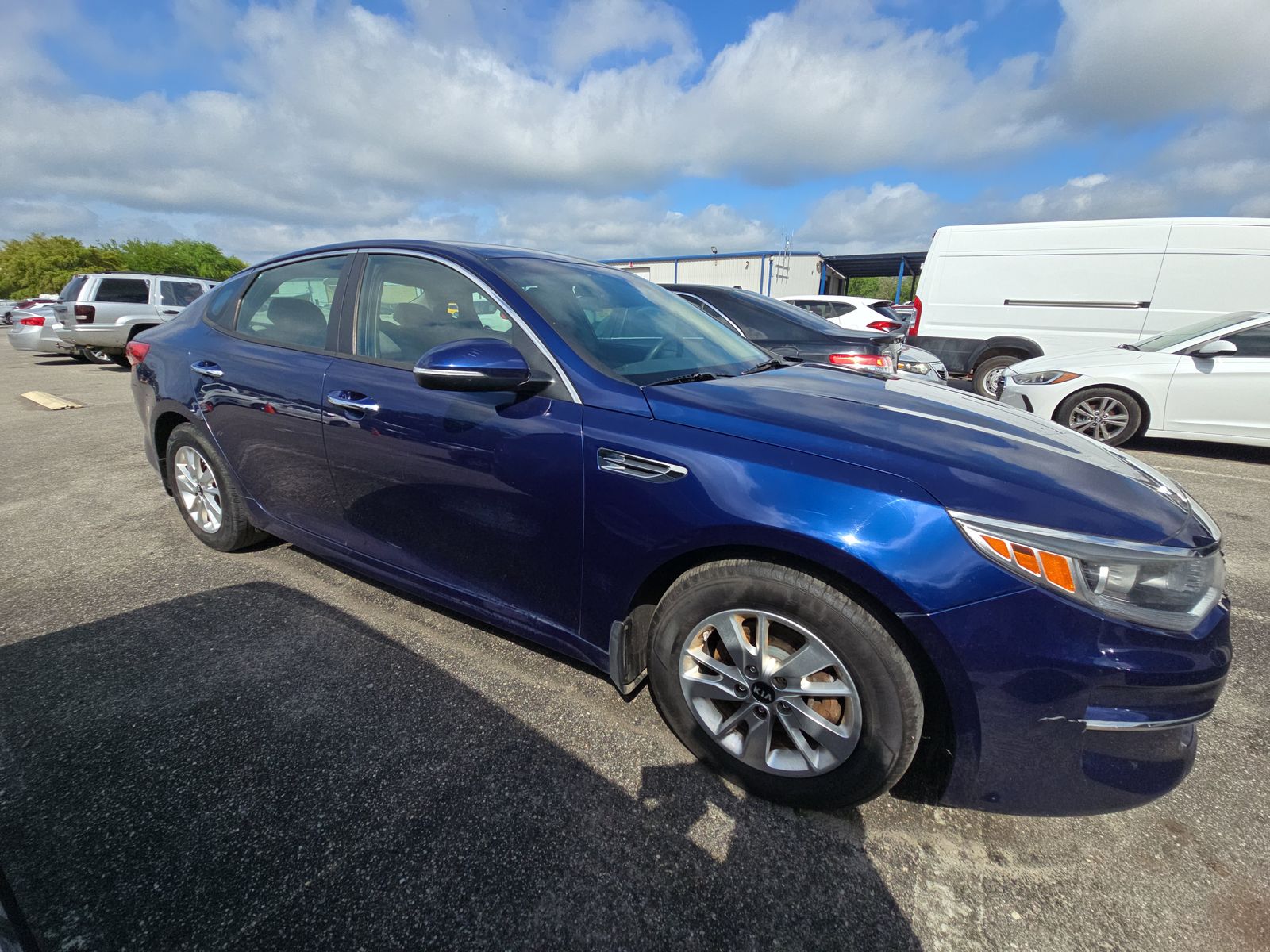 2017 Kia Optima LX FWD