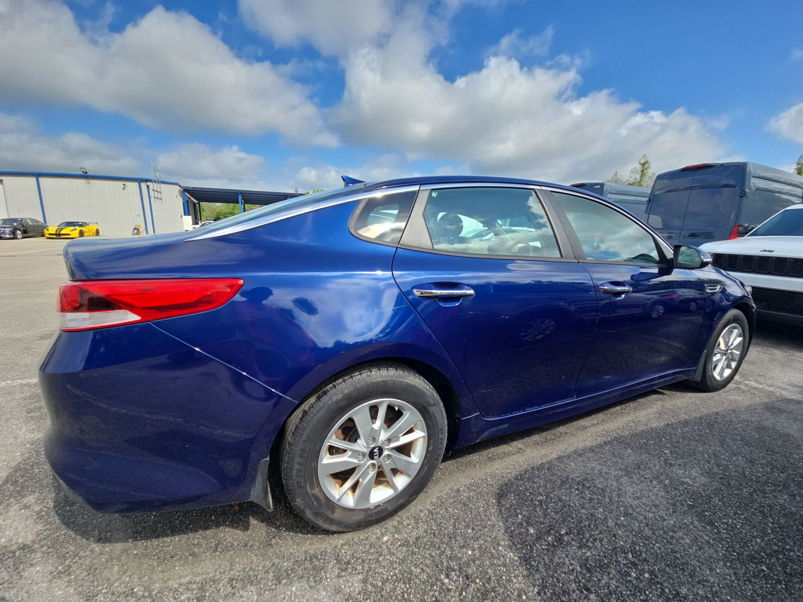 2017 Kia Optima LX FWD