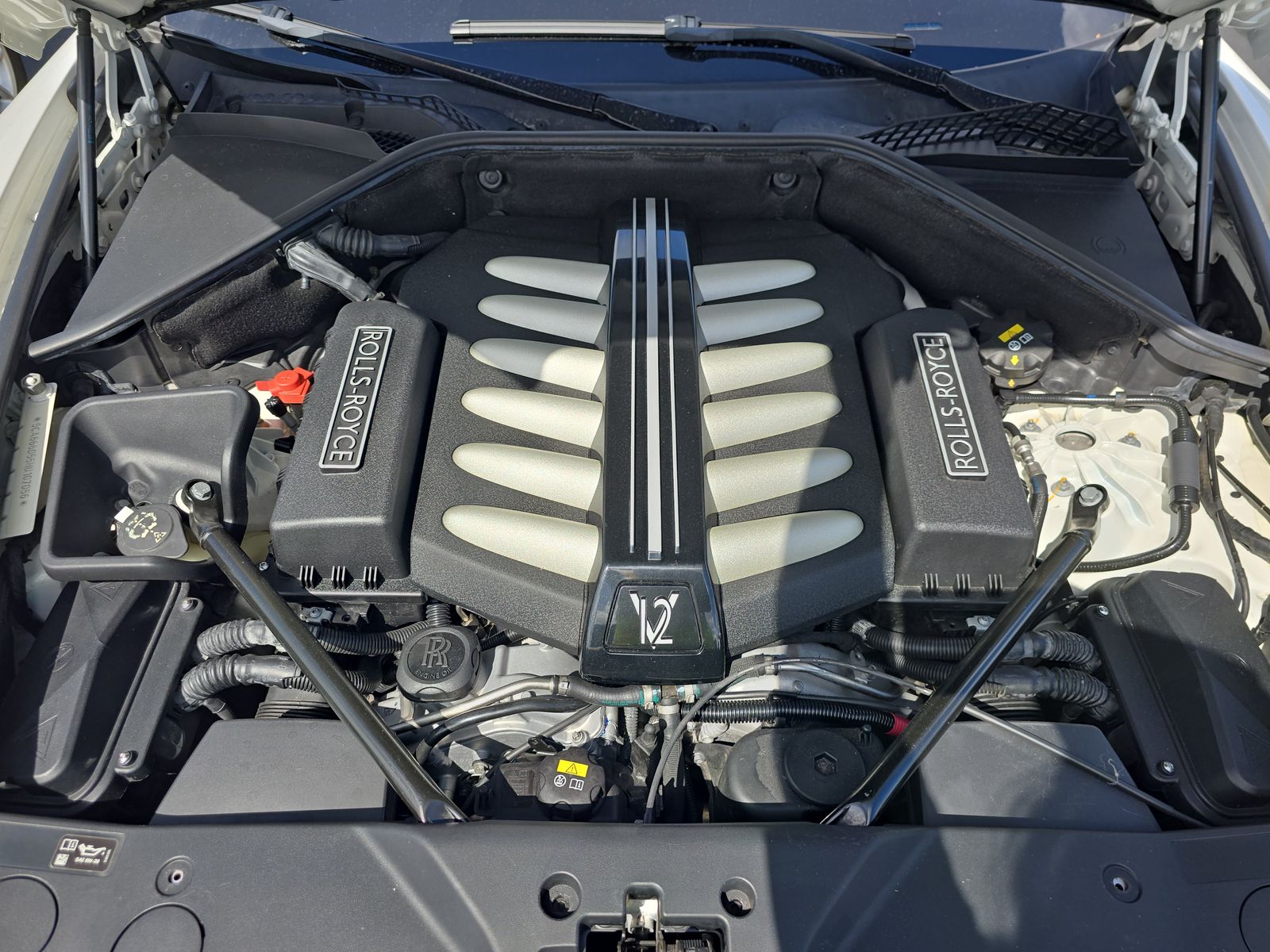 2017 Rolls-Royce Dawn Base RWD