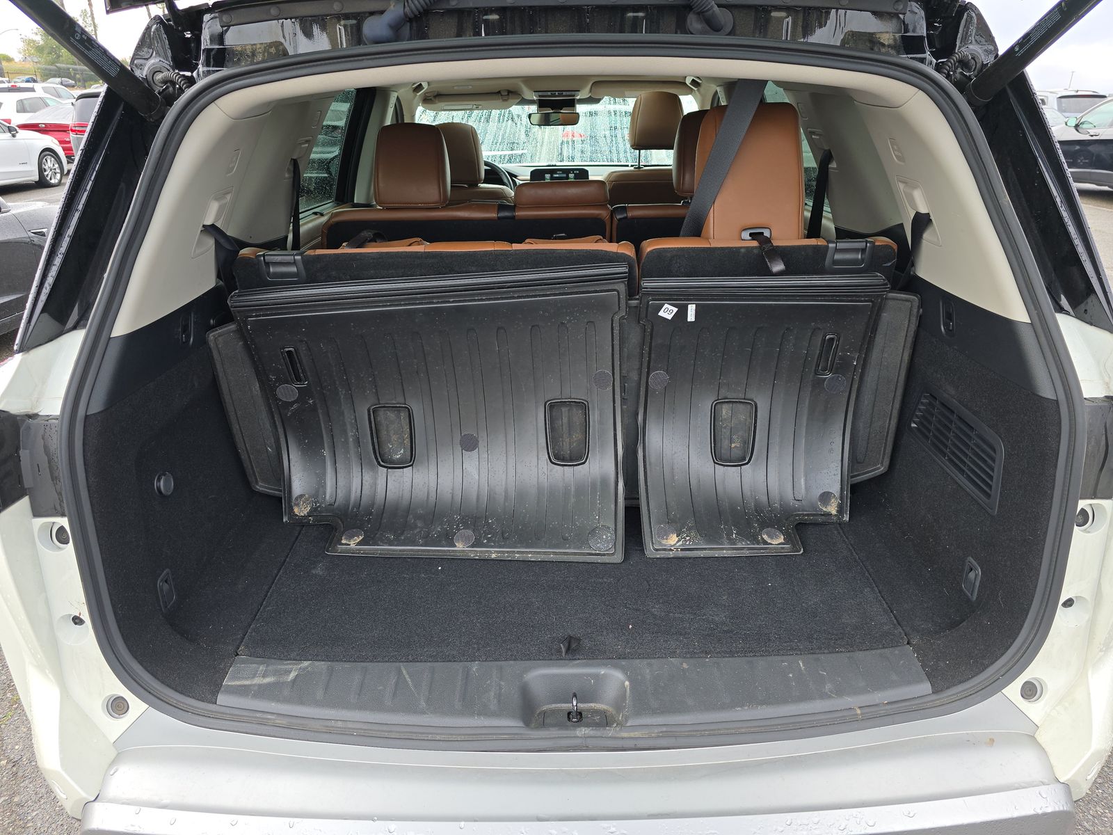 2024 Nissan Pathfinder Platinum AWD