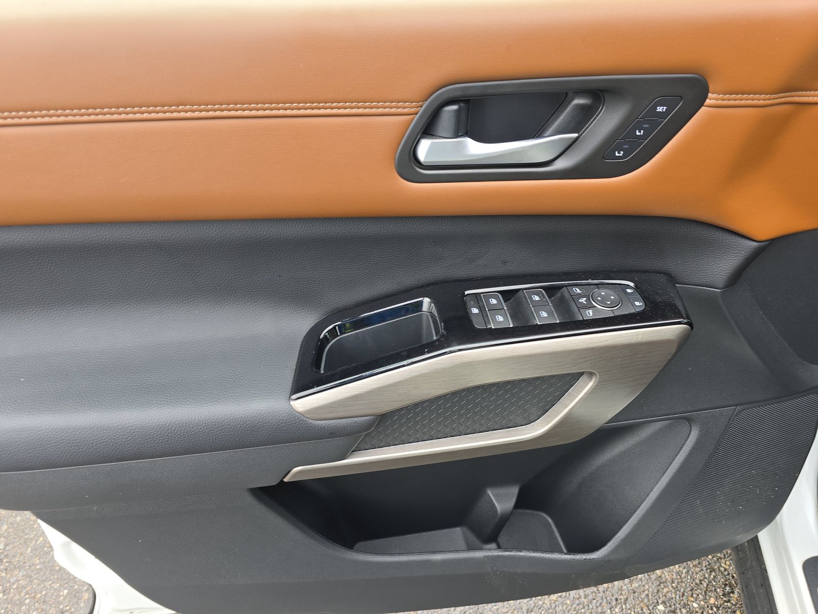 2024 Nissan Pathfinder Platinum AWD