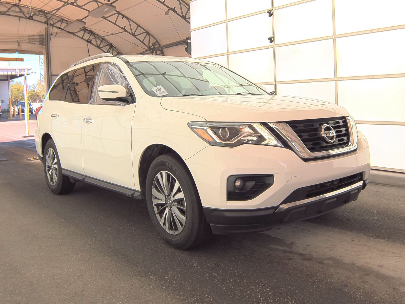 2020 Nissan Pathfinder SV FWD