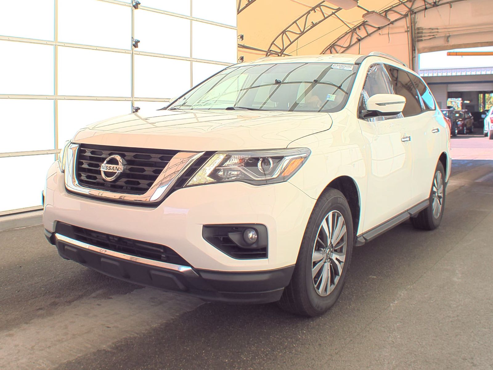 2020 Nissan Pathfinder SV FWD