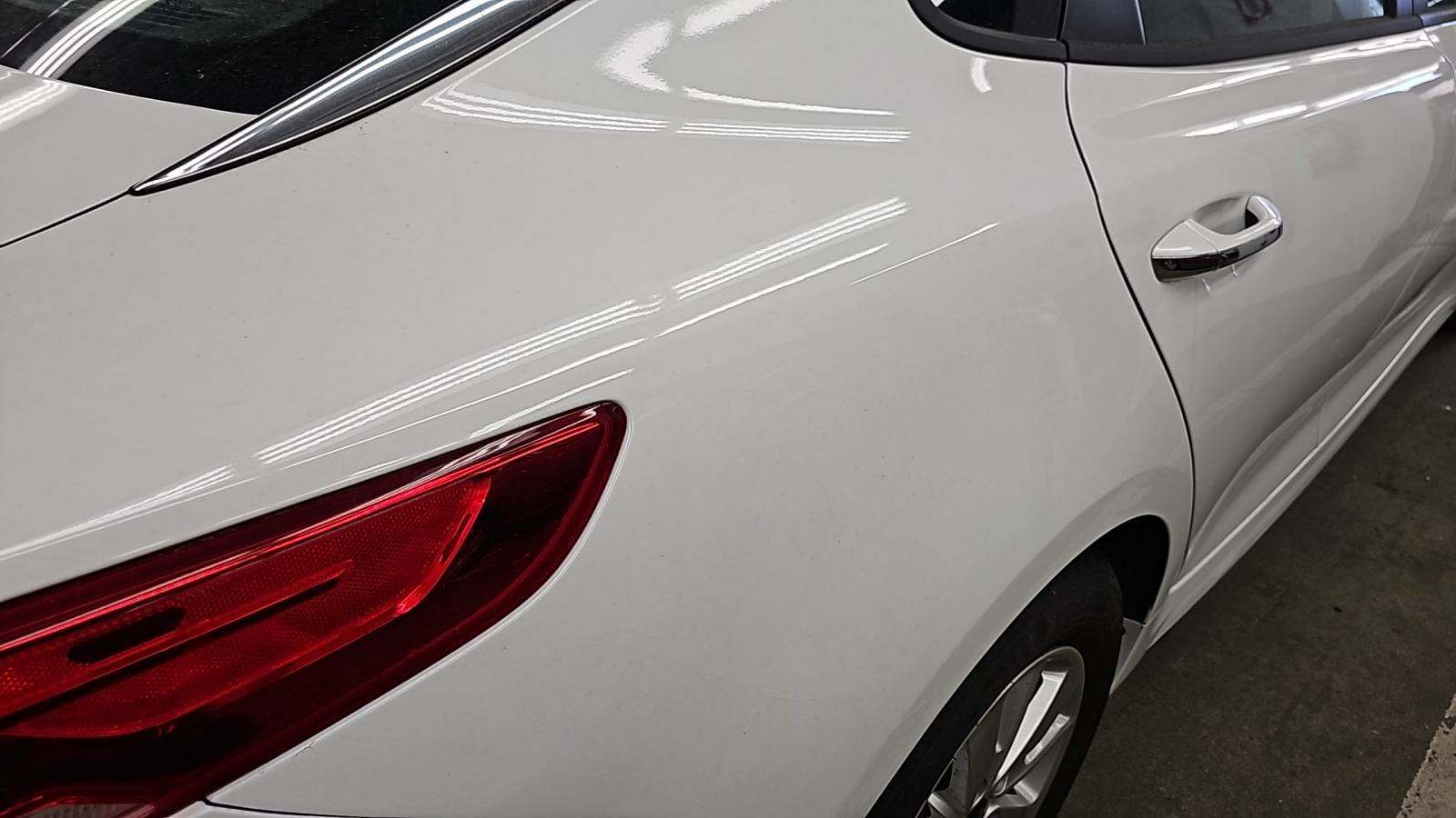 2019 Kia Optima LX FWD