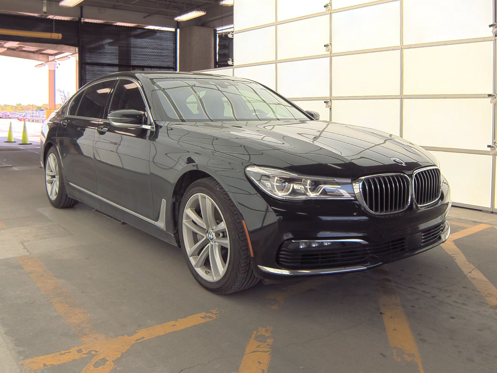 2018 BMW 7 Series 750i xDrive AWD