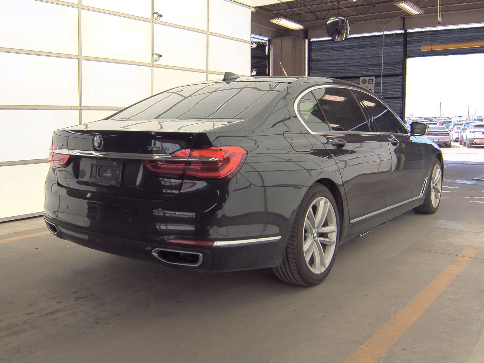 2018 BMW 7 Series 750i xDrive AWD
