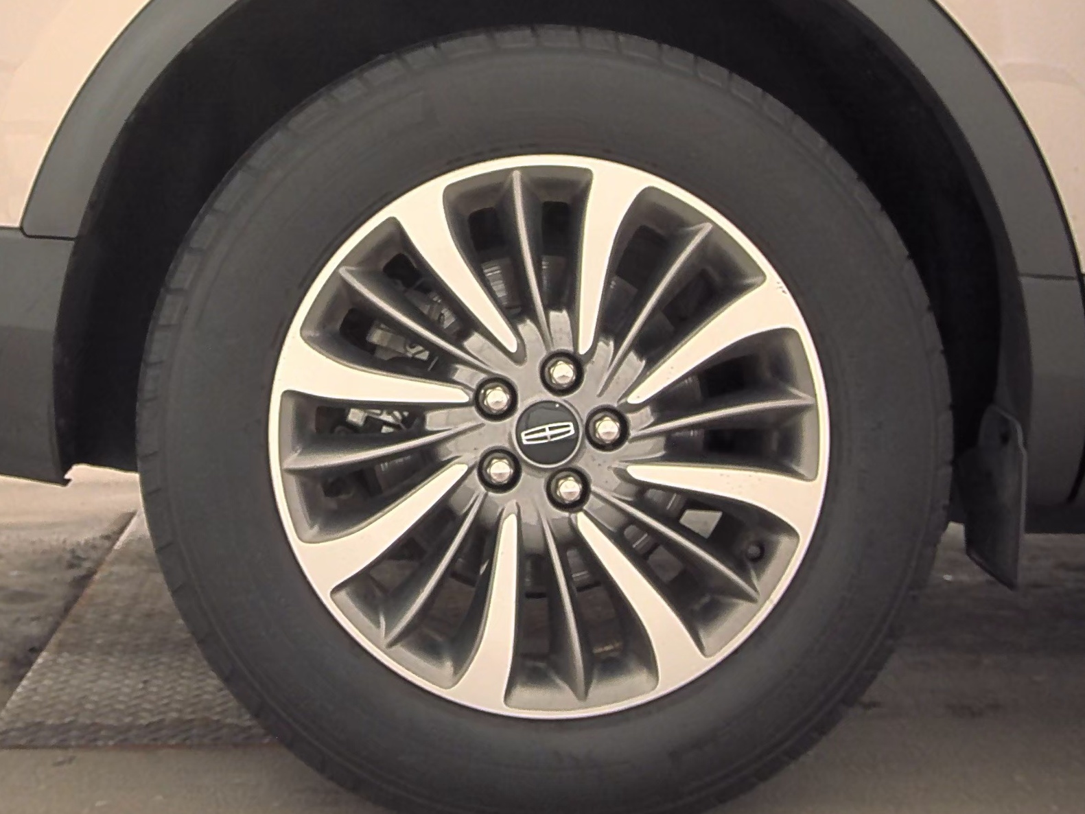 2020 Lincoln Nautilus Reserve AWD