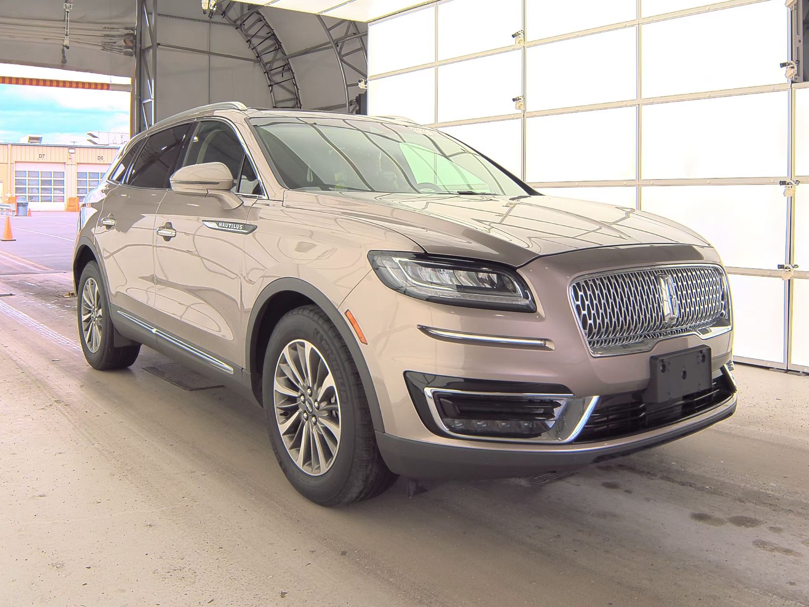 2020 Lincoln Nautilus Reserve AWD