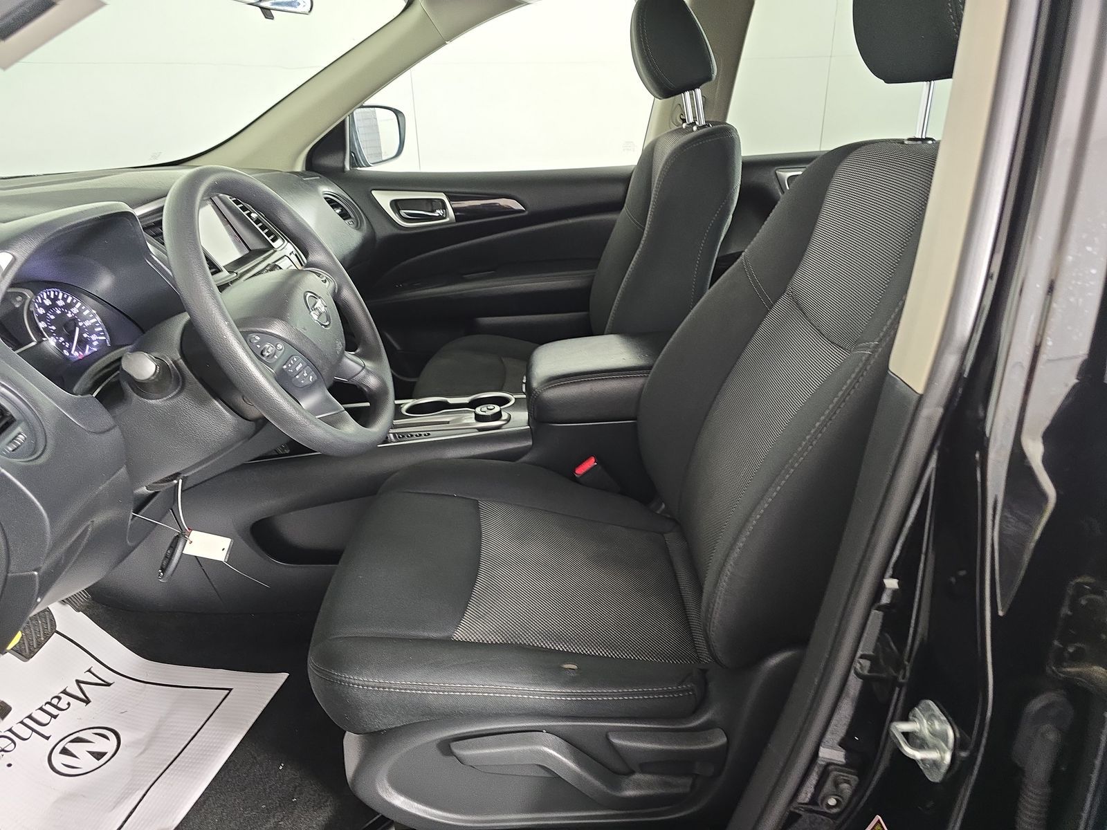 2020 Nissan Pathfinder S AWD