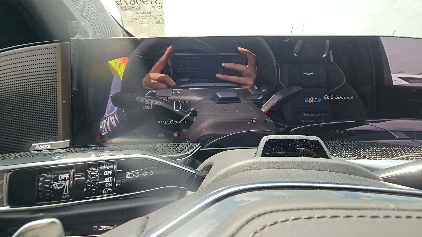 2025 Cadillac Escalade V-Series AWD