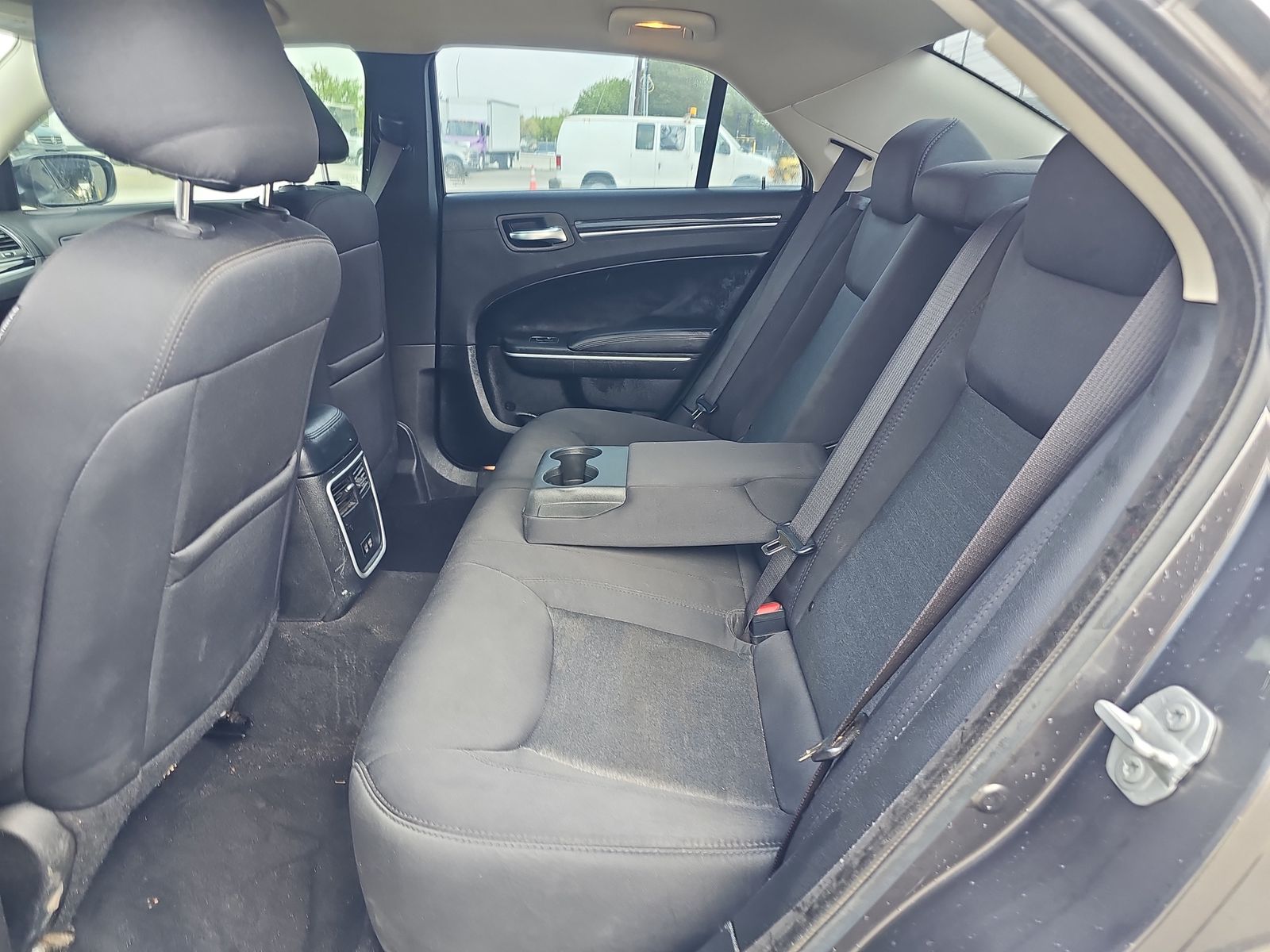 2023 Chrysler 300 Touring RWD