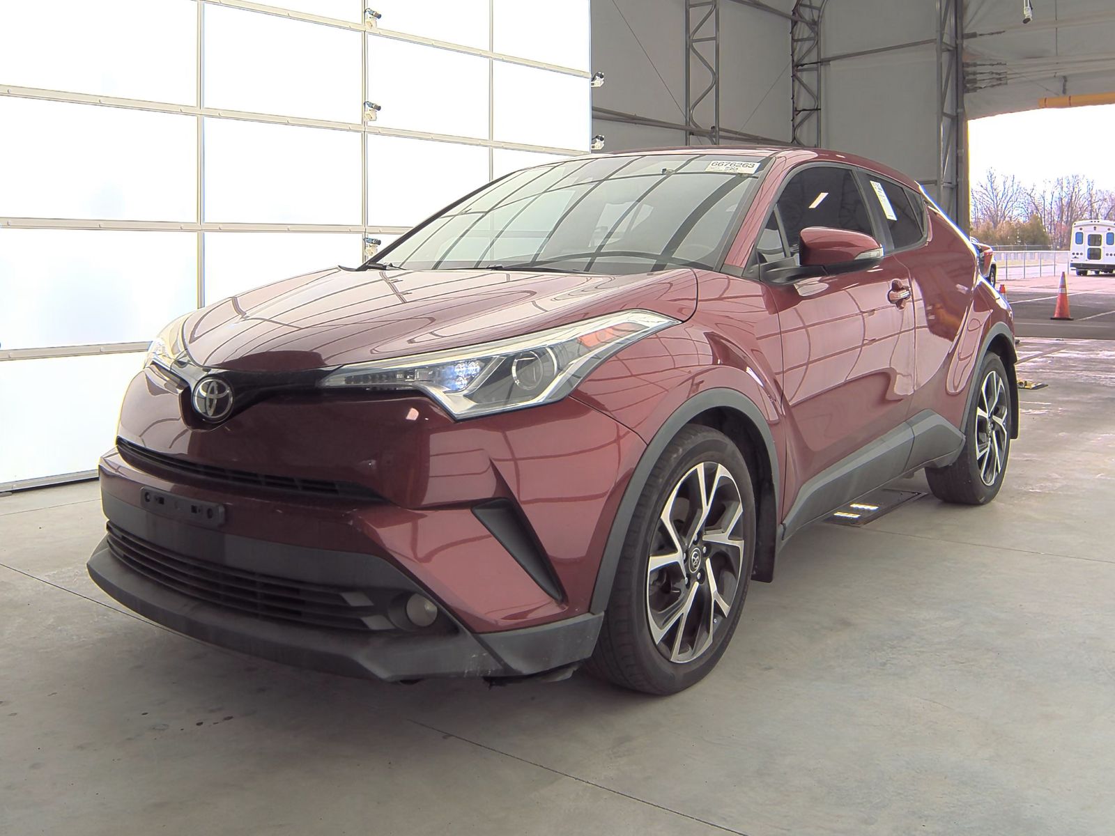 2018 Toyota C-HR XLE Premium FWD