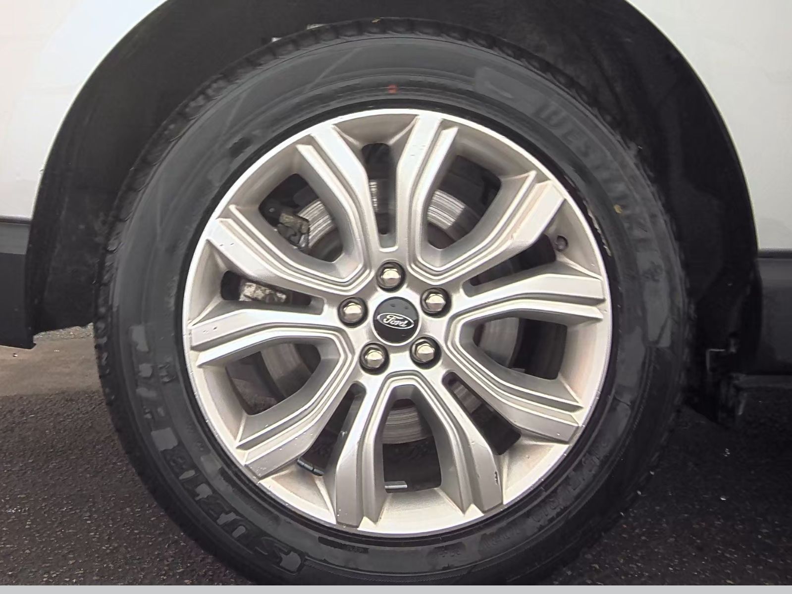 2023 Ford Edge Titanium AWD