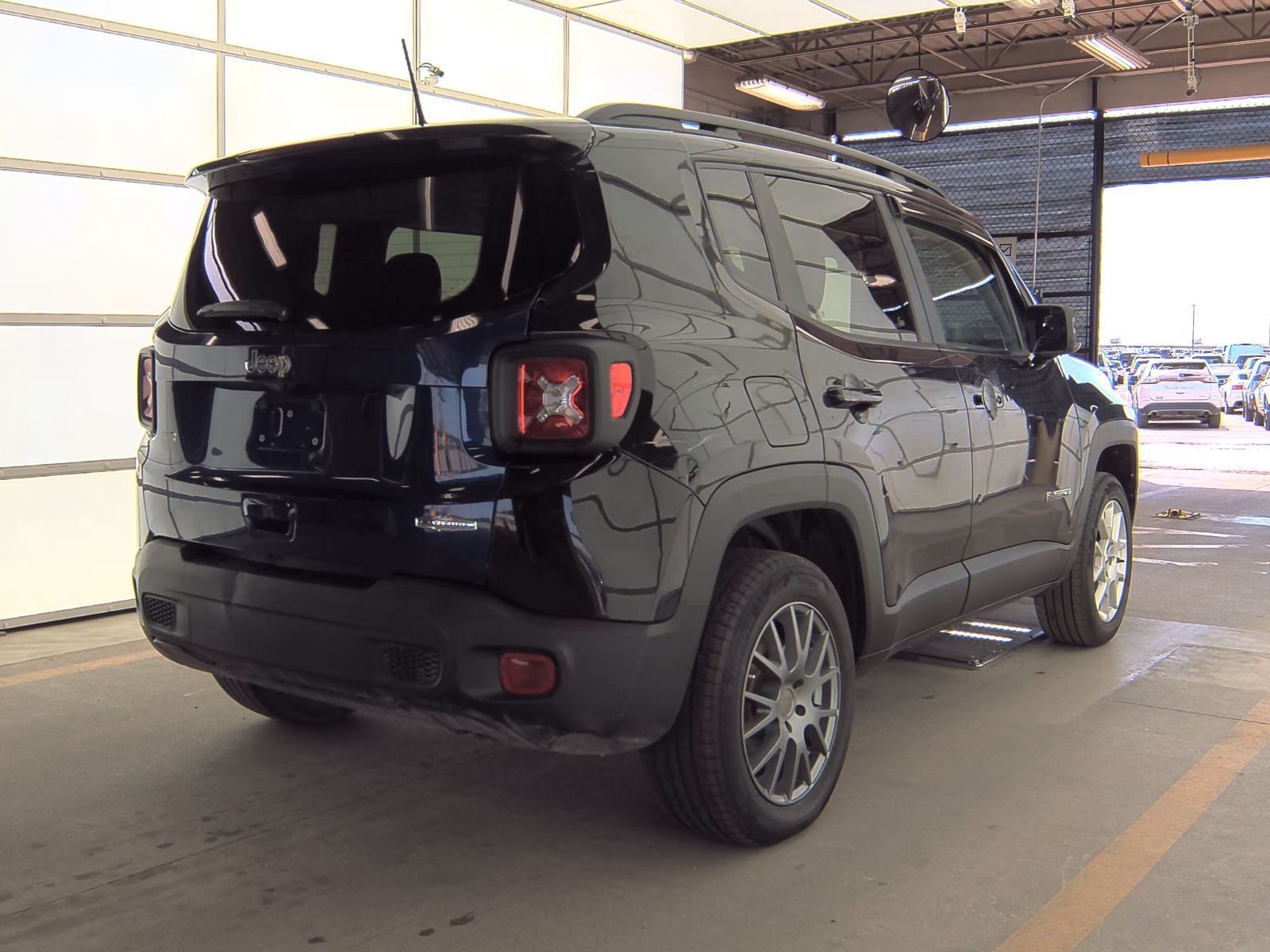 2022 Jeep Renegade Latitude AWD