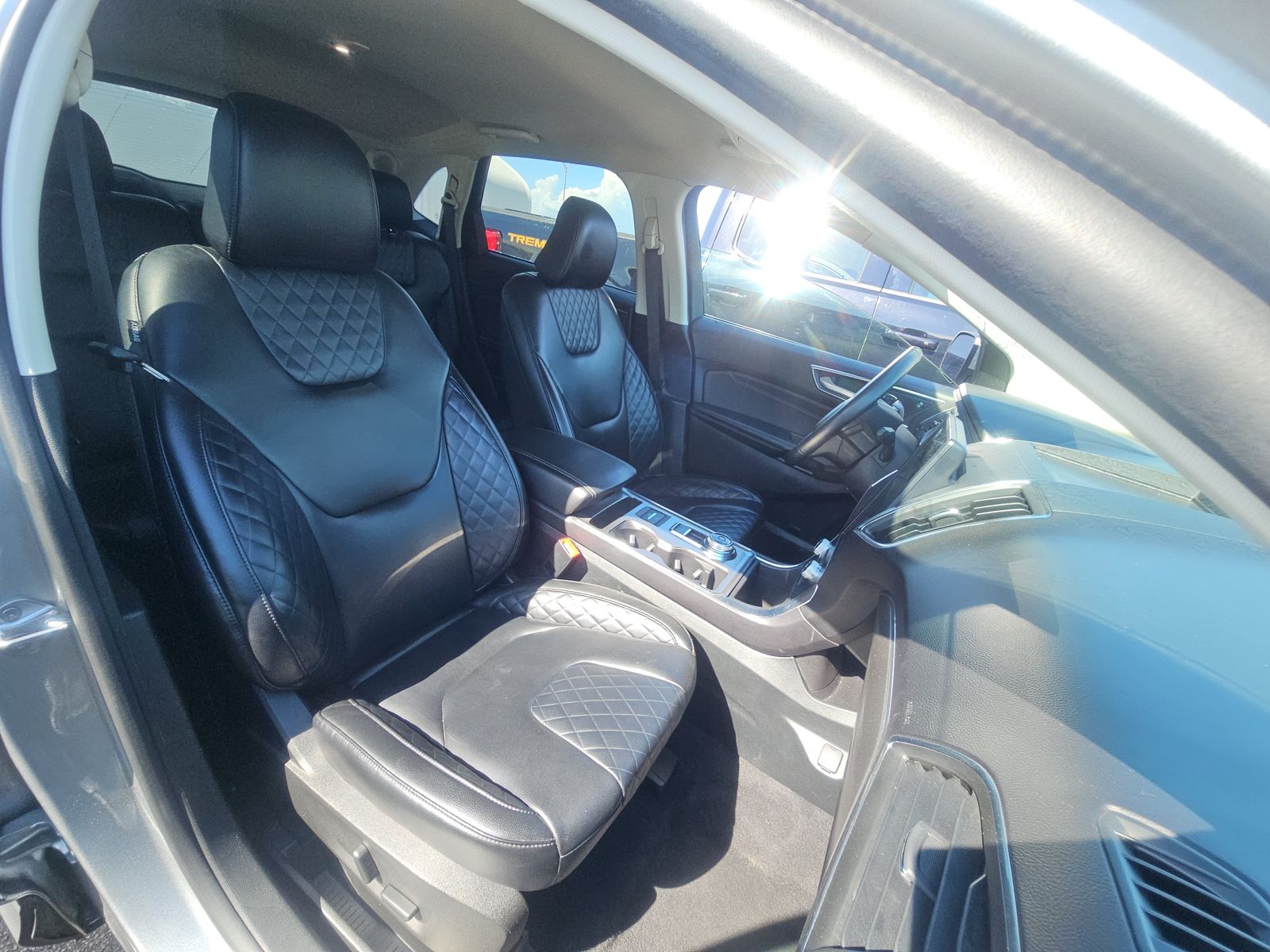 2023 Ford Edge Titanium AWD