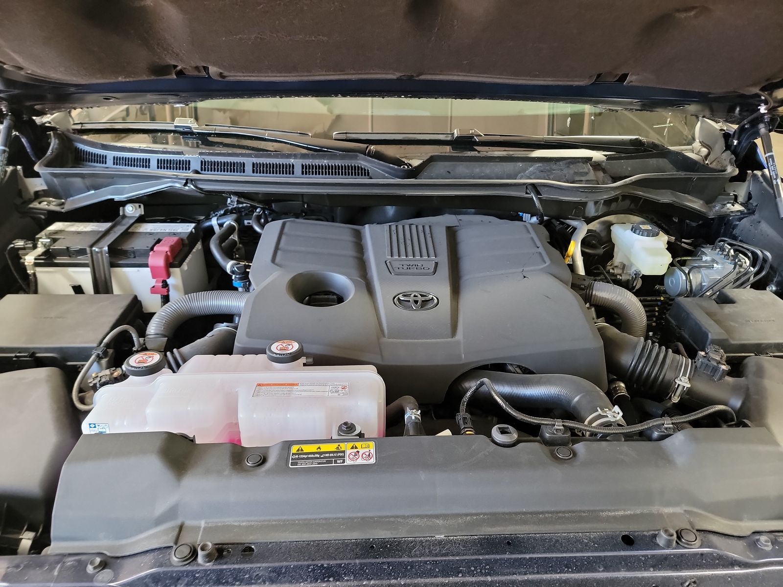 2022 Toyota Tundra Platinum AWD
