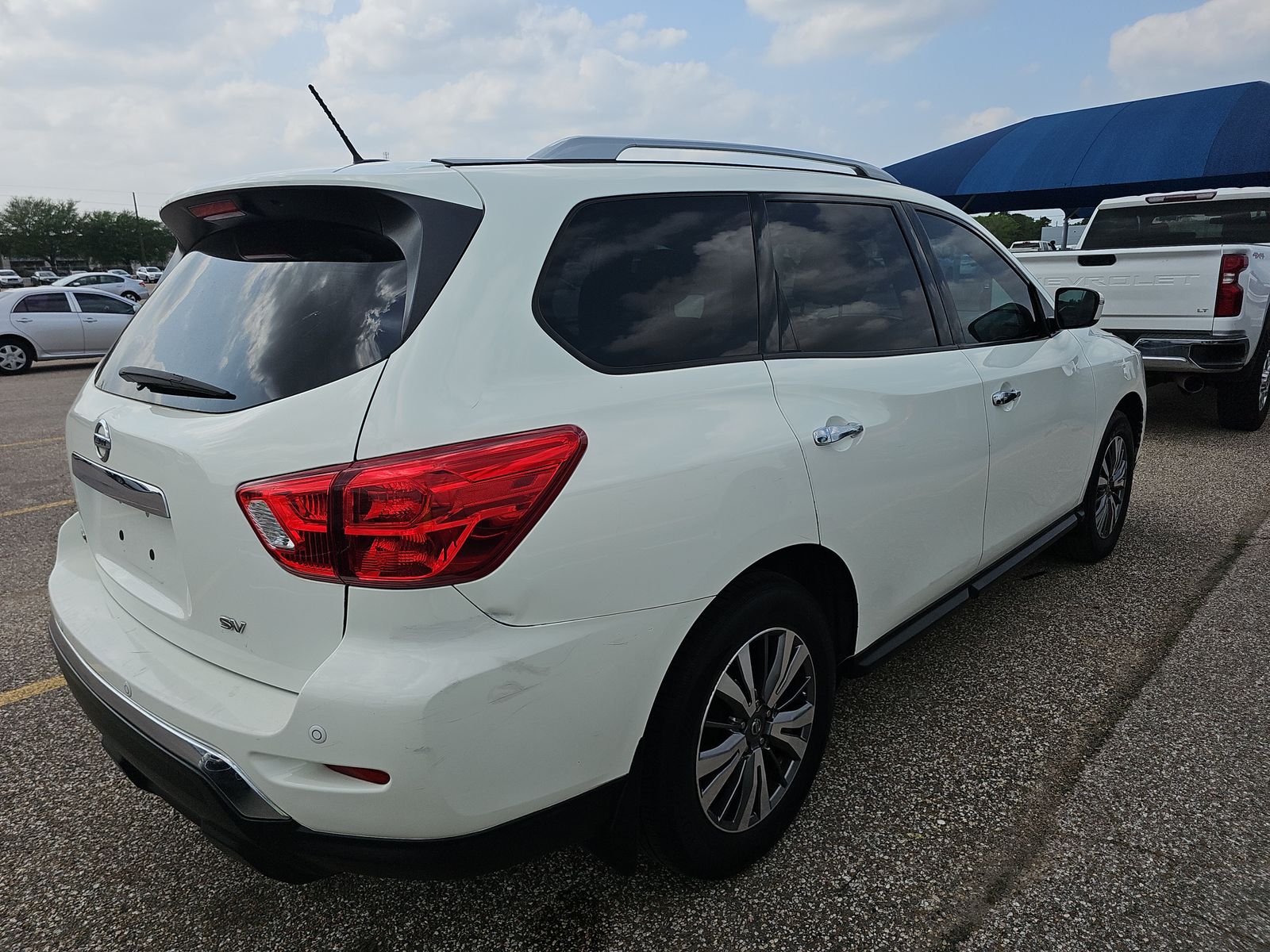 2018 Nissan Pathfinder SV FWD