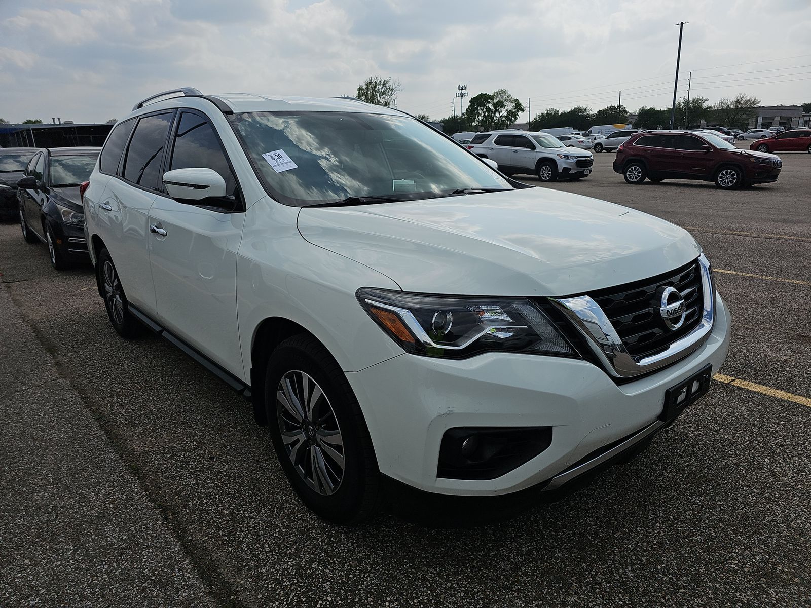 2018 Nissan Pathfinder SV FWD