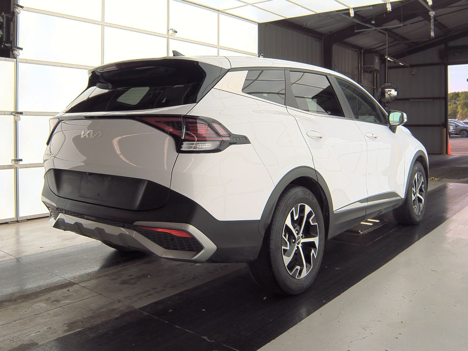2023 Kia Sportage EX FWD