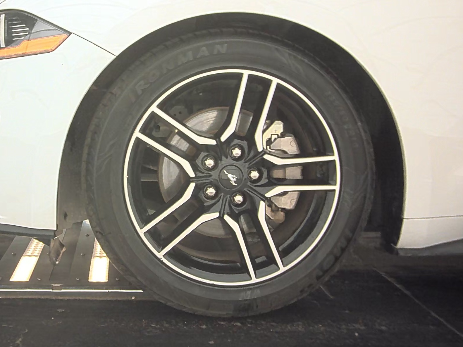 2023 Ford Mustang EcoBoost Premium RWD