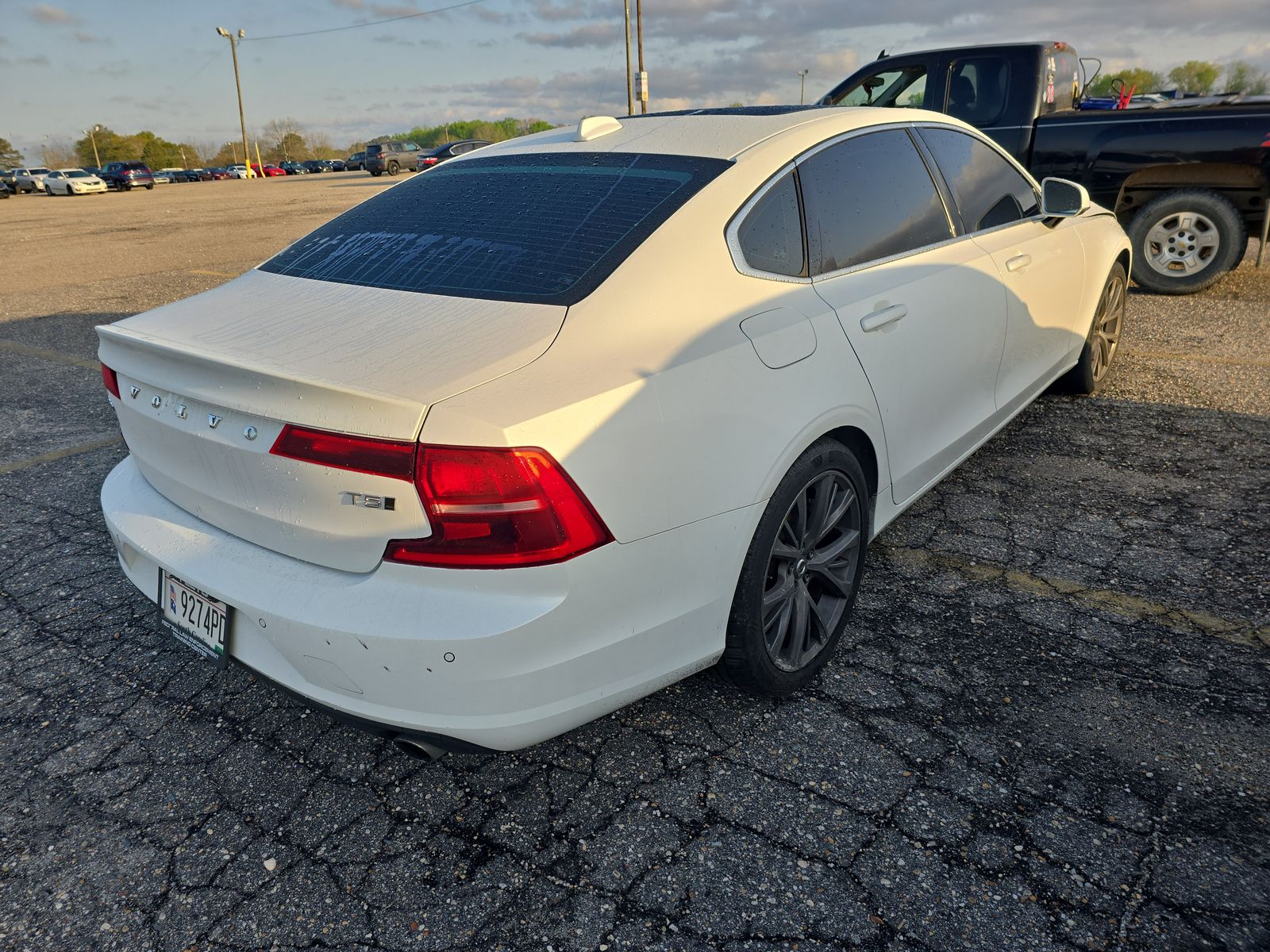2018 Volvo S90 T5 Momentum AWD