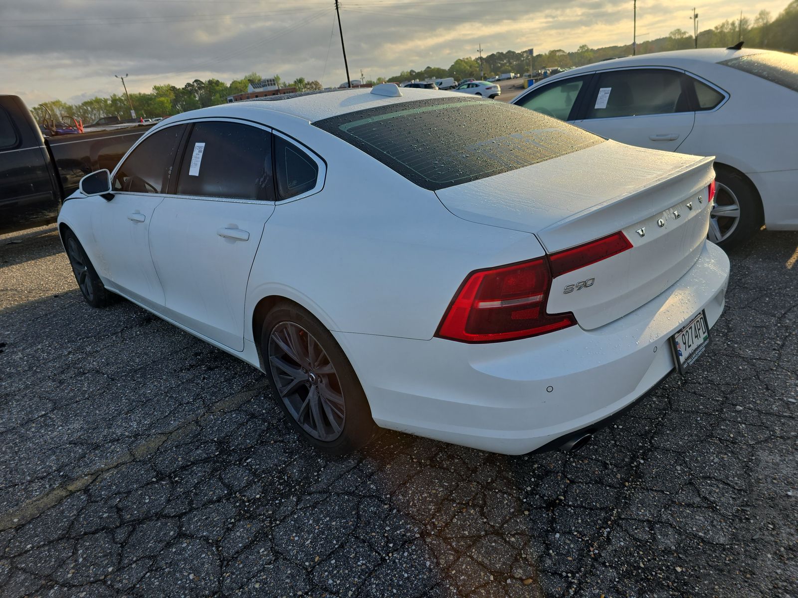 2018 Volvo S90 T5 Momentum AWD