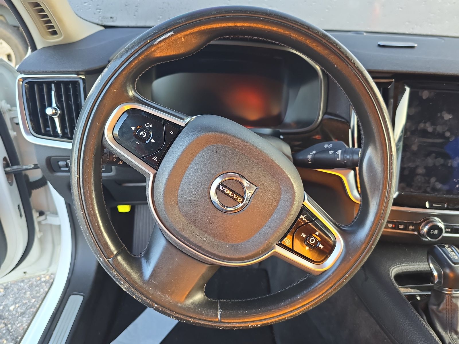 2018 Volvo S90 T5 Momentum AWD