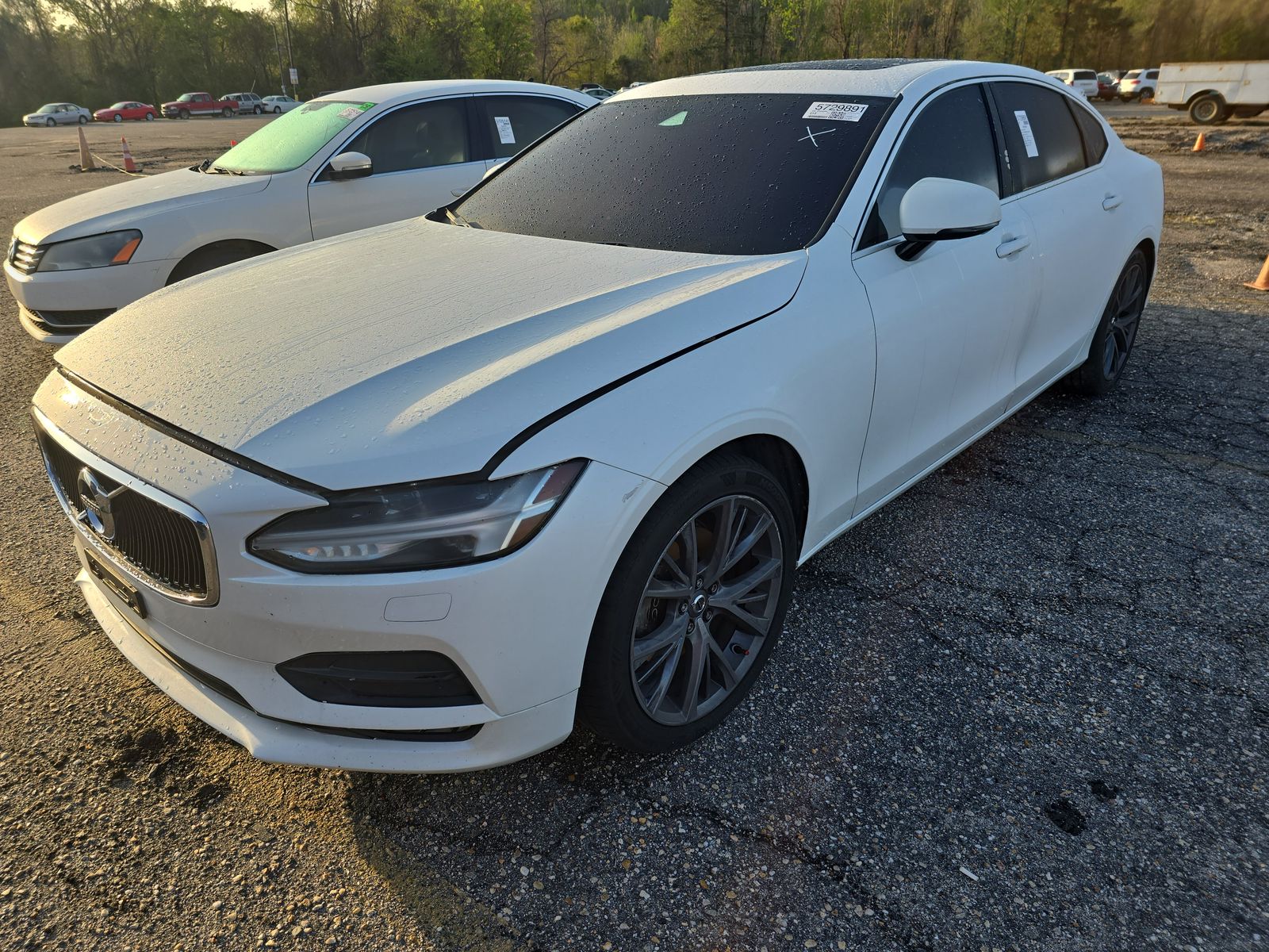 2018 Volvo S90 T5 Momentum AWD