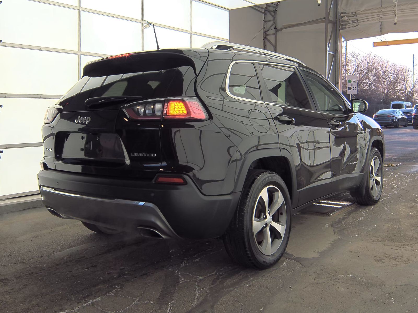 2020 Jeep Cherokee Limited AWD