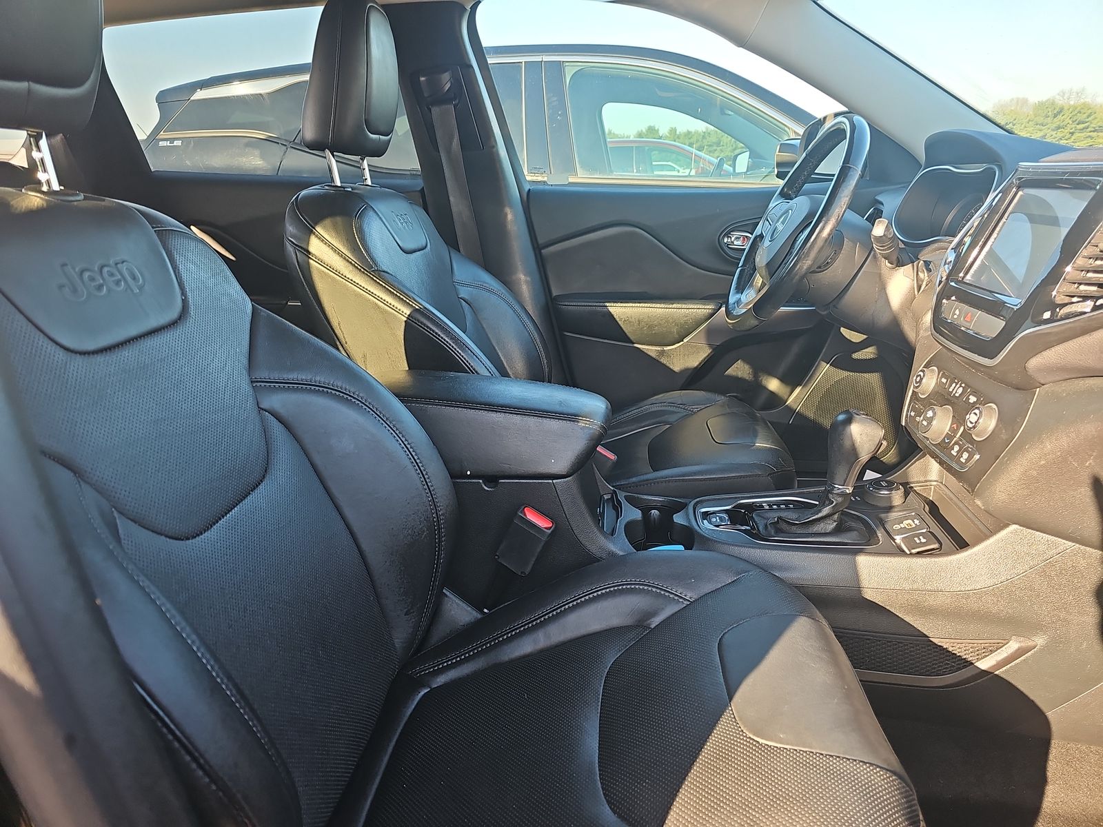 2020 Jeep Cherokee Limited AWD