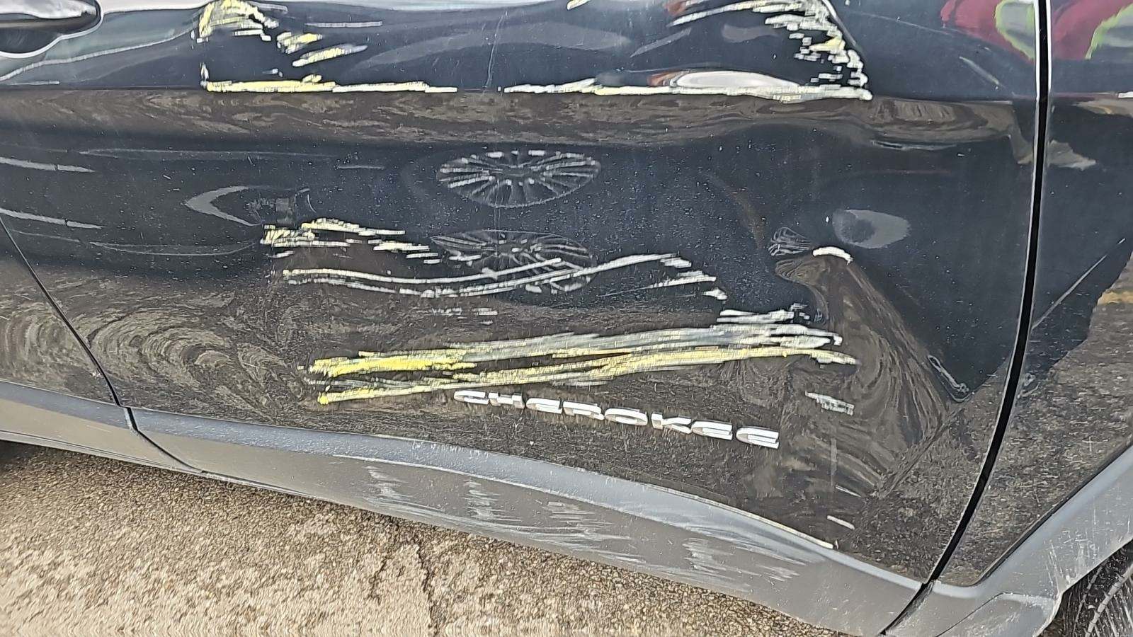 2020 Jeep Cherokee Limited AWD