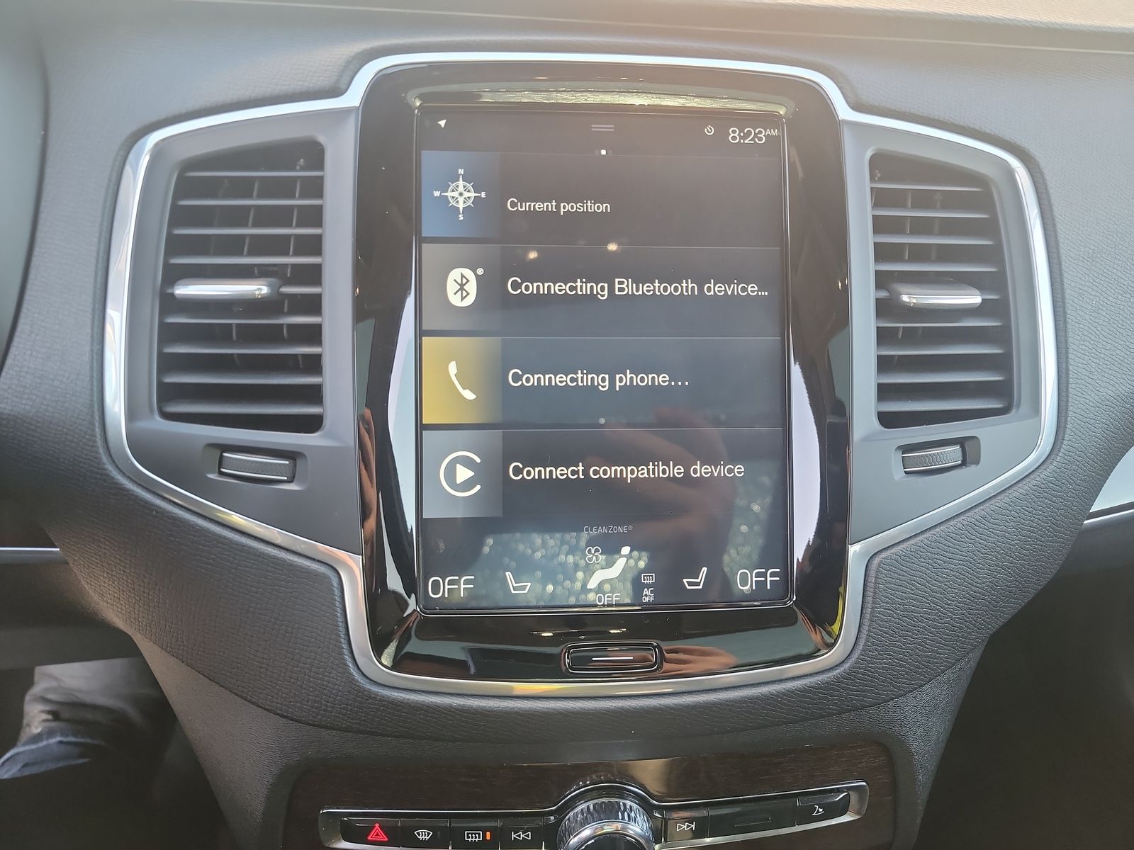 2019 Volvo XC90 T6 Momentum AWD