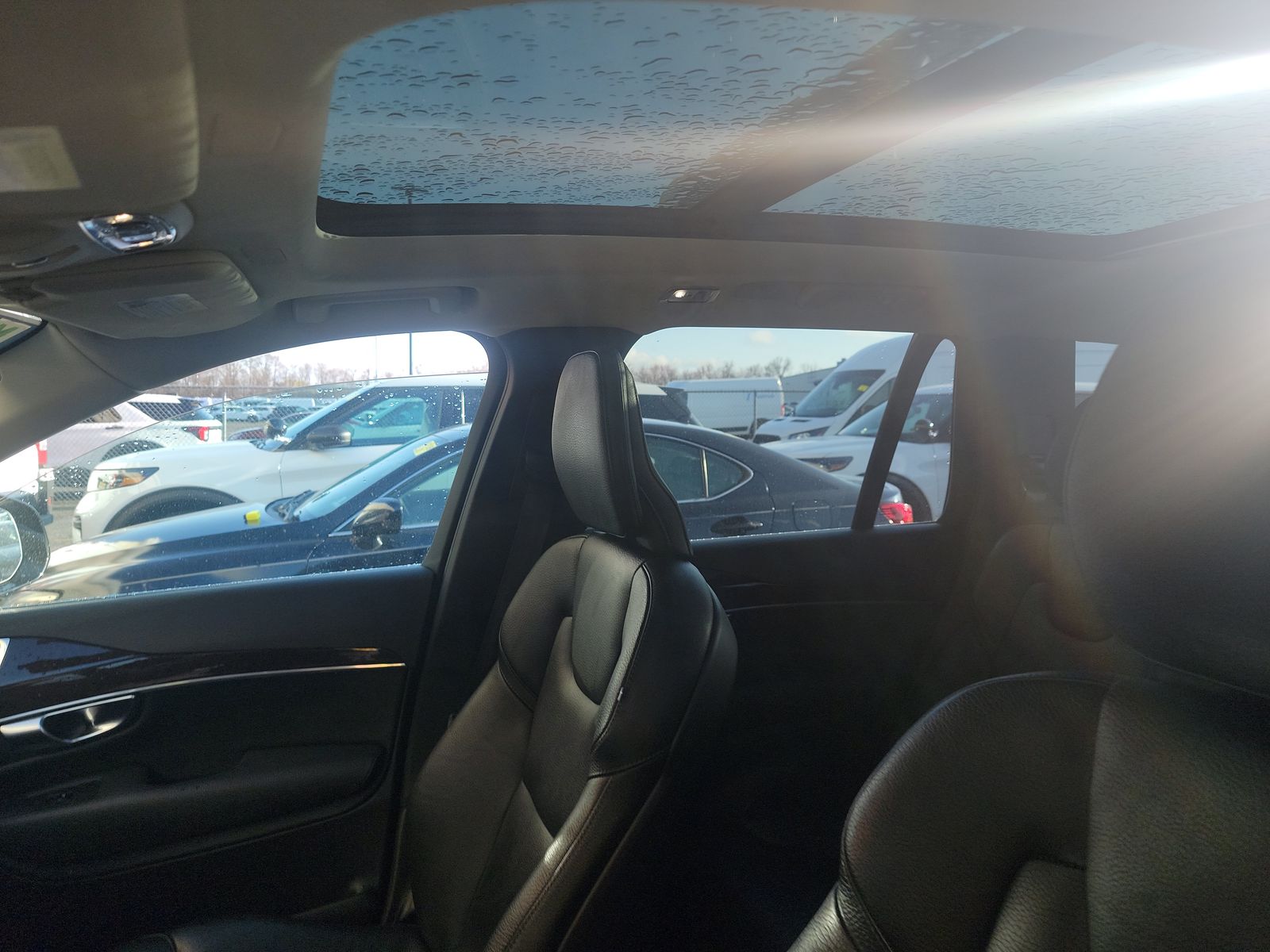 2019 Volvo XC90 T6 Momentum AWD