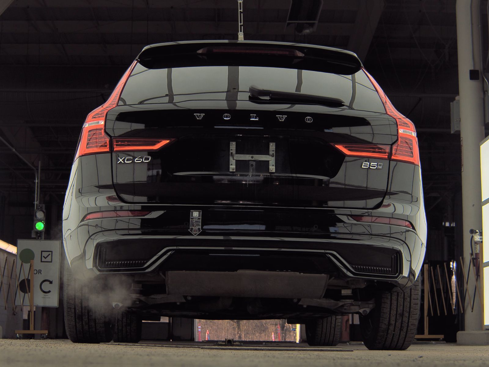 2023 Volvo XC60 B5 Plus AWD