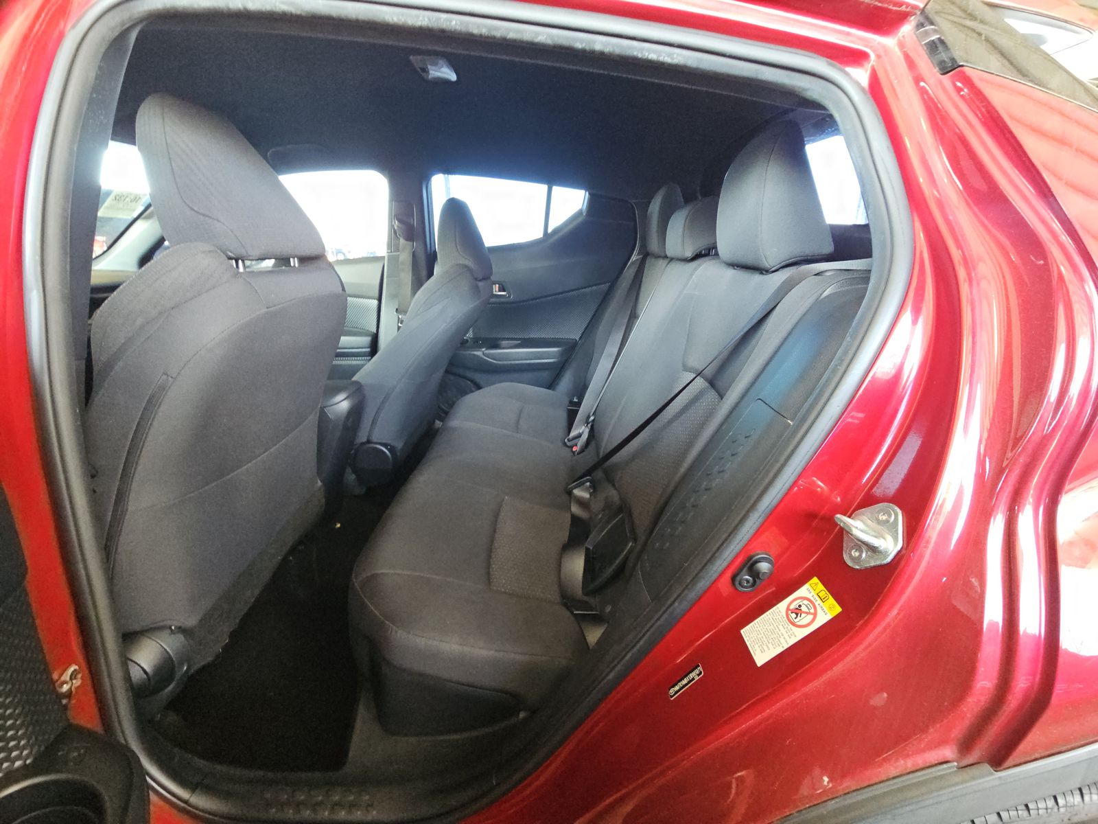 2018 Toyota C-HR XLE Premium FWD